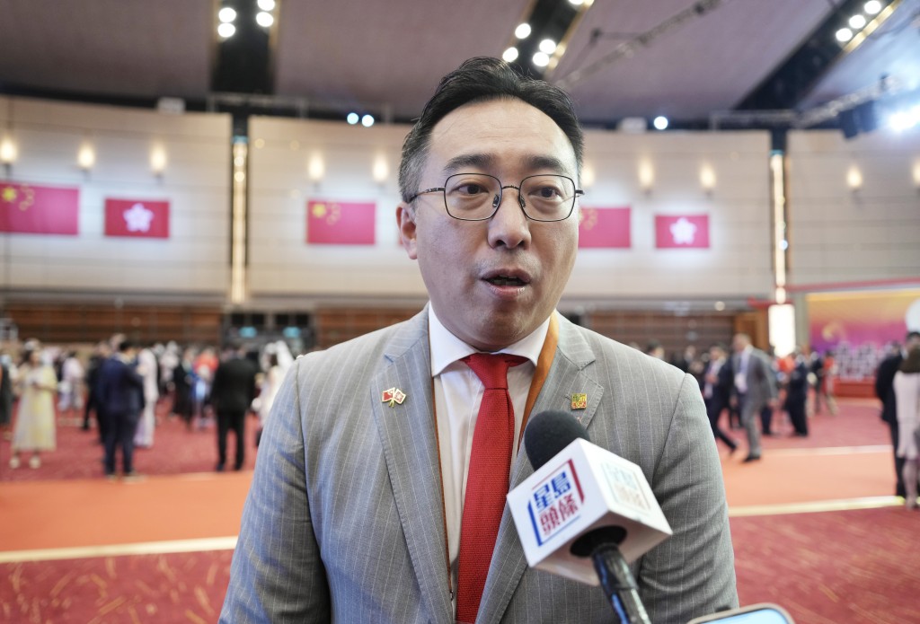 康泰前董事長黃士心之子及菁英會主席黃進達。資料圖片 康泰前董事長黃士心之子及菁英會主席黃進達。資料圖片