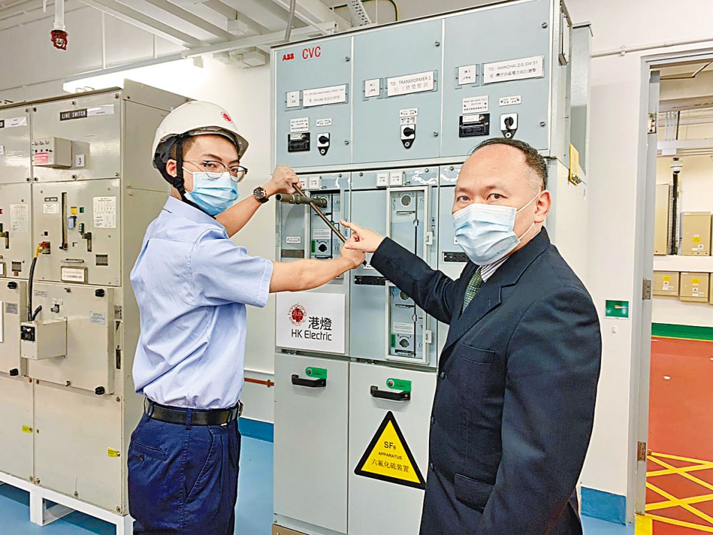港灯利用创新科技，以虚拟实境（VR）技术模拟出工地环境。