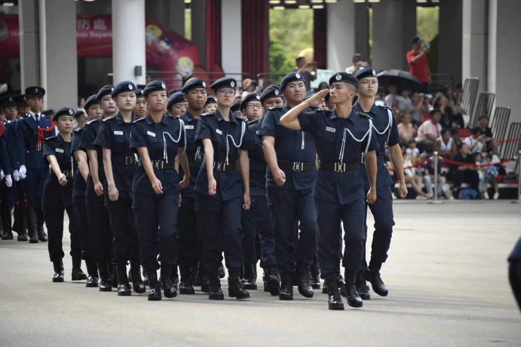 大汇演有各纪律部队和辅助部队，以及青少年制服团体参与。