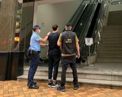 澳門治安警拘捕涉案男子。治安警圖片