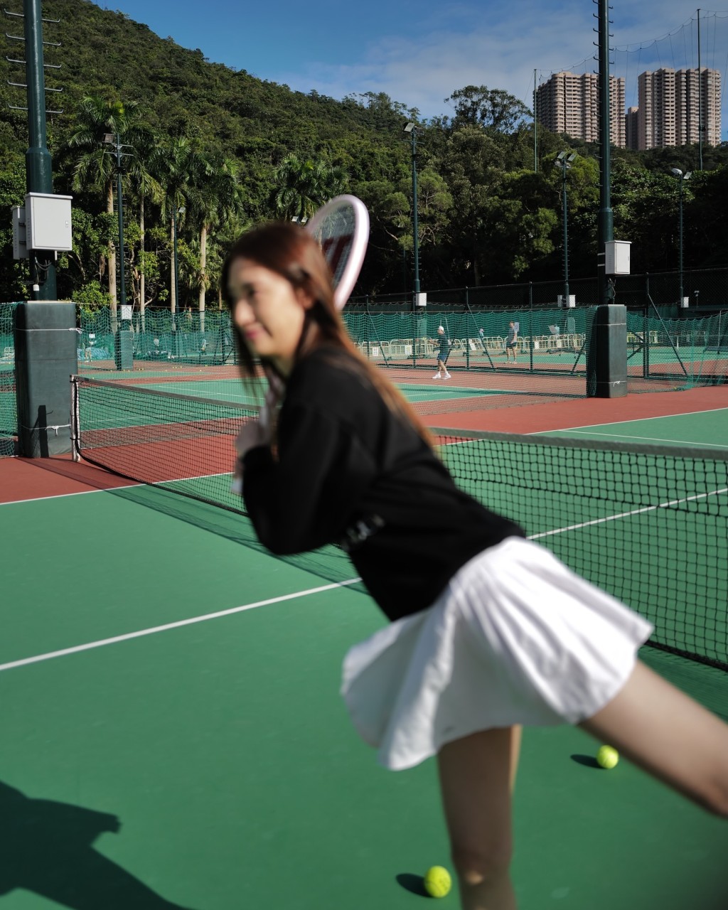 何廣沛未婚妻Sarah熱愛運動。 何廣沛未婚妻Sarah熱愛運動。