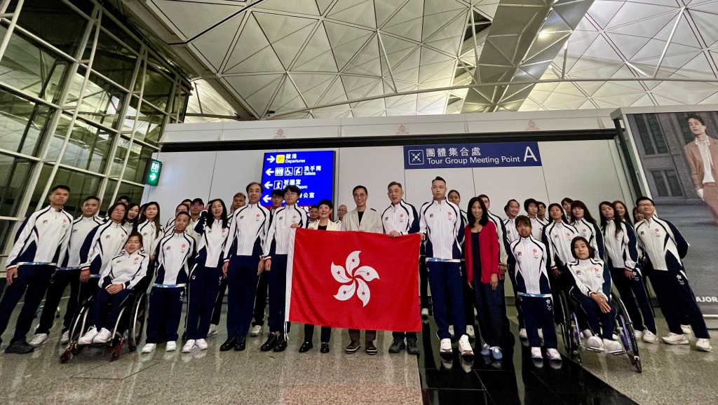 巴黎殘奧港隊代表。 巴黎殘奧港隊代表。