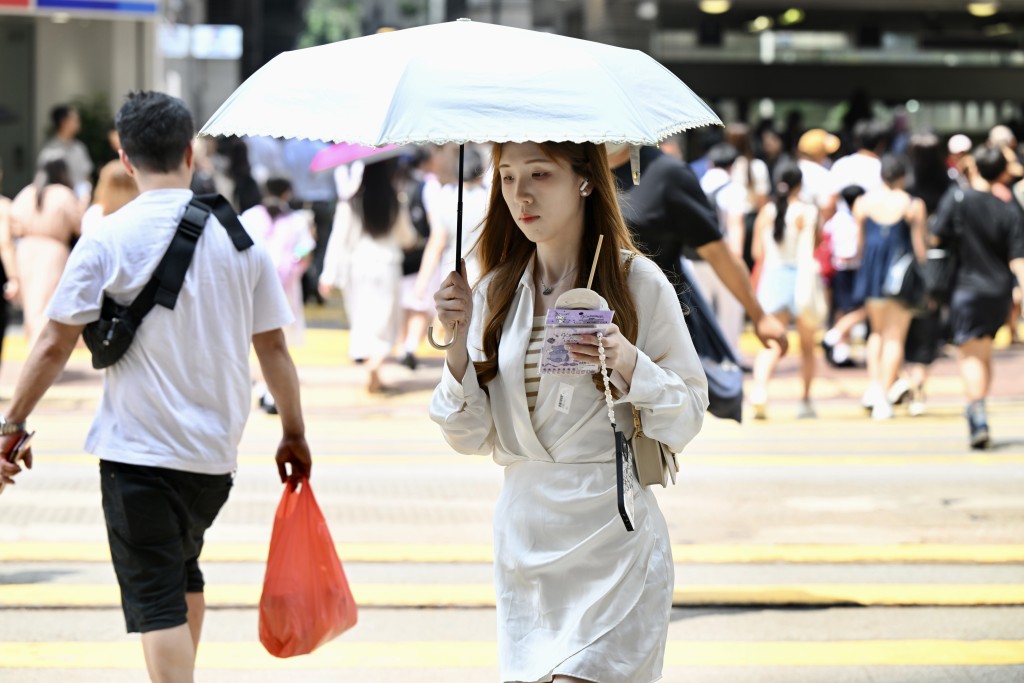 今年9月平均最高氣溫為32.0度，平均最低氣溫為26.8度。資料圖片