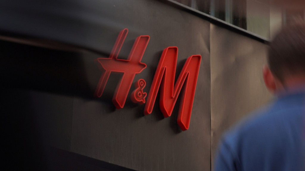 H&M緊急回應，迅速撤除涉事廣告，並公開道歉。網上圖片