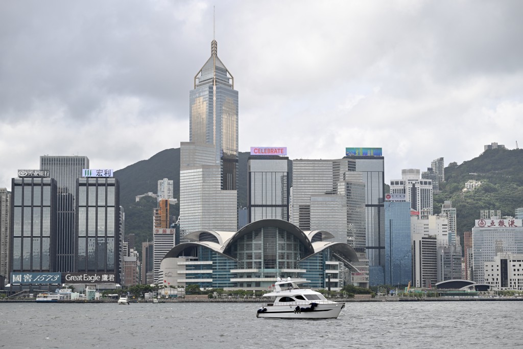 天文台料本周中期廣東沿岸風勢頗大。資料圖片 天文台料本周中期廣東沿岸風勢頗大。資料圖片