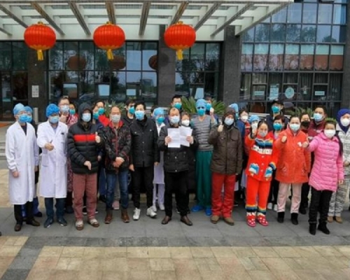 武漢要求當地治愈患者出院後再進行兩周康復隔離。網上圖片