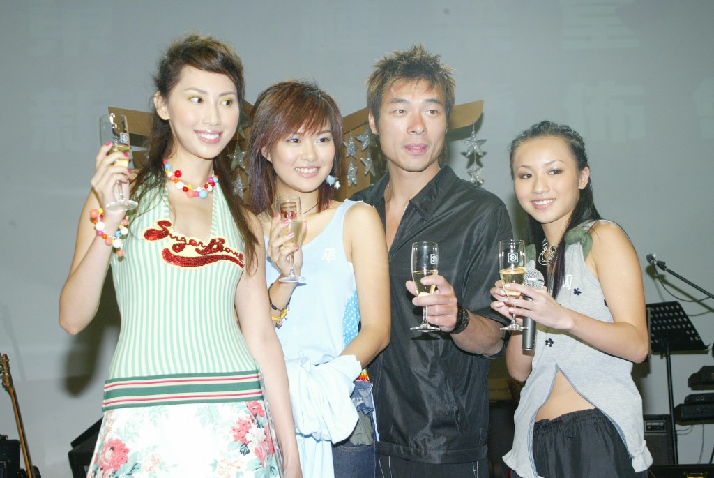 当年（右起）郑融、许志安、董敏莉和朱洛贤一同出席记者会。
