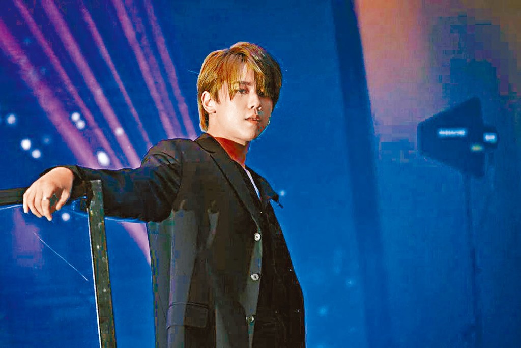 姜濤希望是最後一次唱疫情歌《蒙着嘴說愛你》。