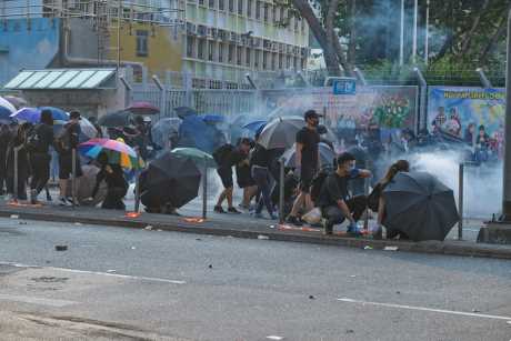 案發日荃灣區發生警民衝突。資料圖片