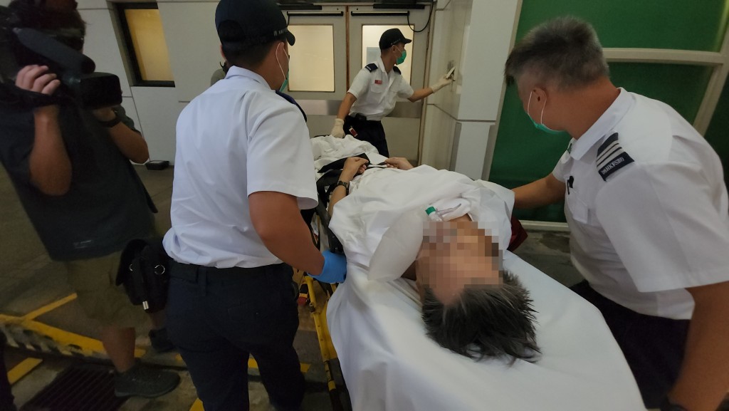 男子送院時已回復清醒。 男子送院時已回復清醒。