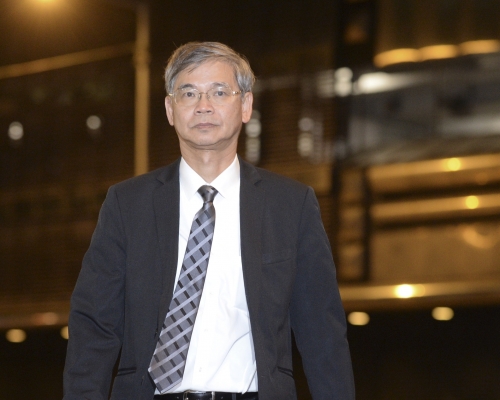 防止学生自杀联席会见劳福局局长罗致光。资料图片