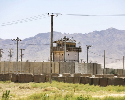 美國政府官員證實，最後一批美軍和北約部隊已撤出阿富汗首都喀布爾以北40公里外的巴格拉姆（Bagram）空軍基地。AP圖片