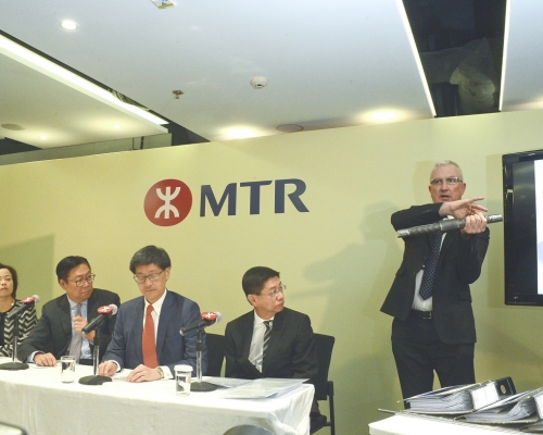 沙中綫土木工程南北綫前總經理胡宏利(右)。資料圖片