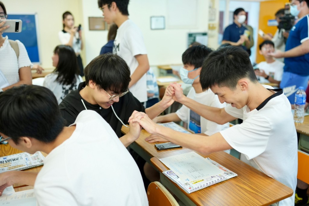 中国妇女会中学放榜课室情况。刘骏轩摄