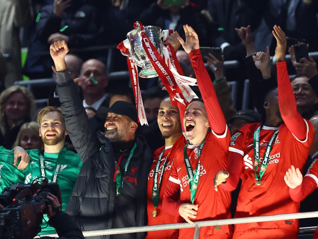 利物浦击败车路士夺联赛杯冠军。Reuters
