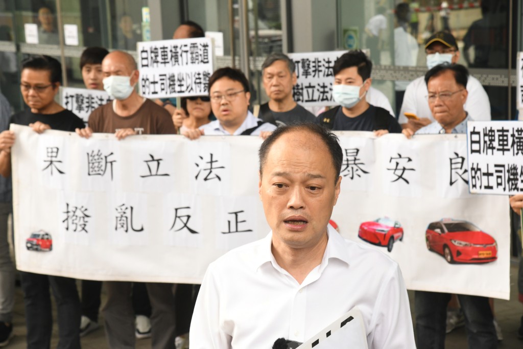 曾任的士小巴商總會理事長的智慧出行聯合商會周國強。何健勇攝