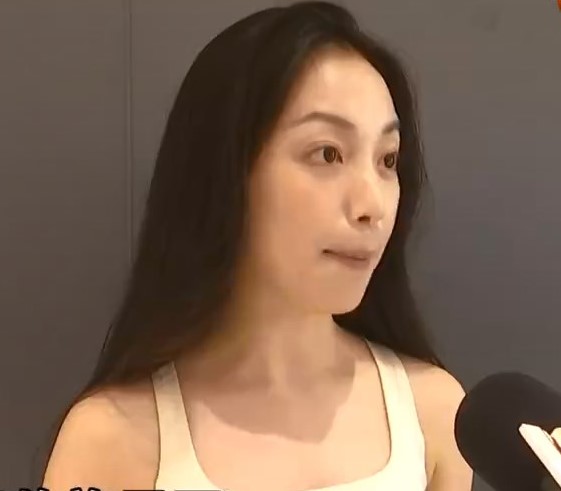 事主谢女士。1818黄金眼