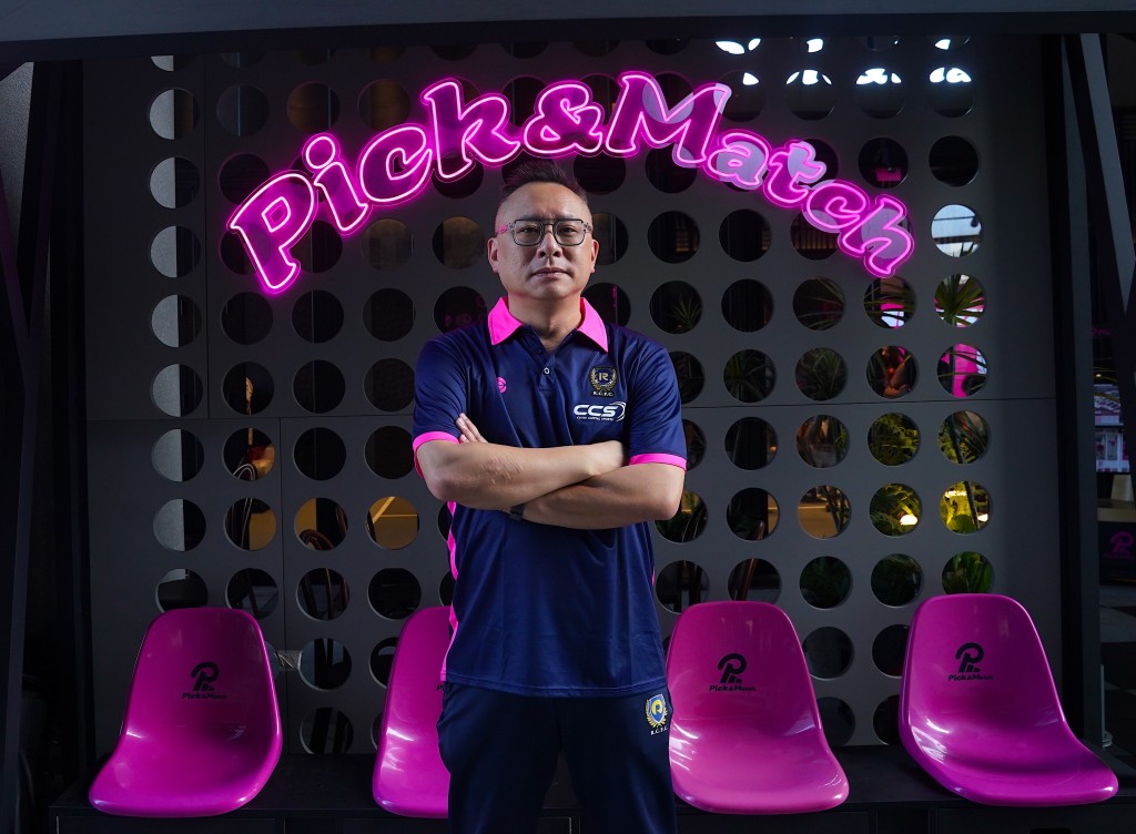 晋峰足球会会长黄俊雄。杨骏尧摄