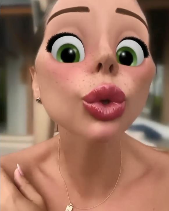 唔話你知估唔做到佢係Lady Gaga?