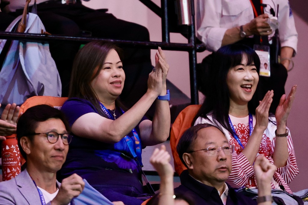 世界女排联赛香港站，中国女排激战土耳其。  刘骏轩摄 