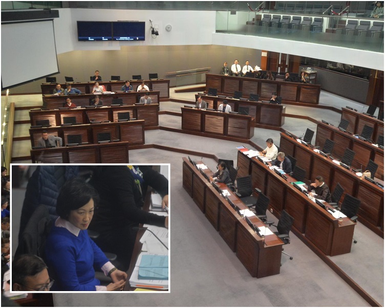 因應上周流會，葉劉淑儀（小圖）今日加開會議，以追回審議時間。