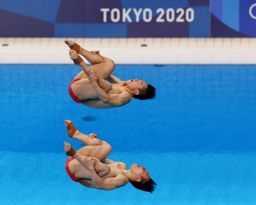 中國組合於男子雙人3米板奪金。Reuters