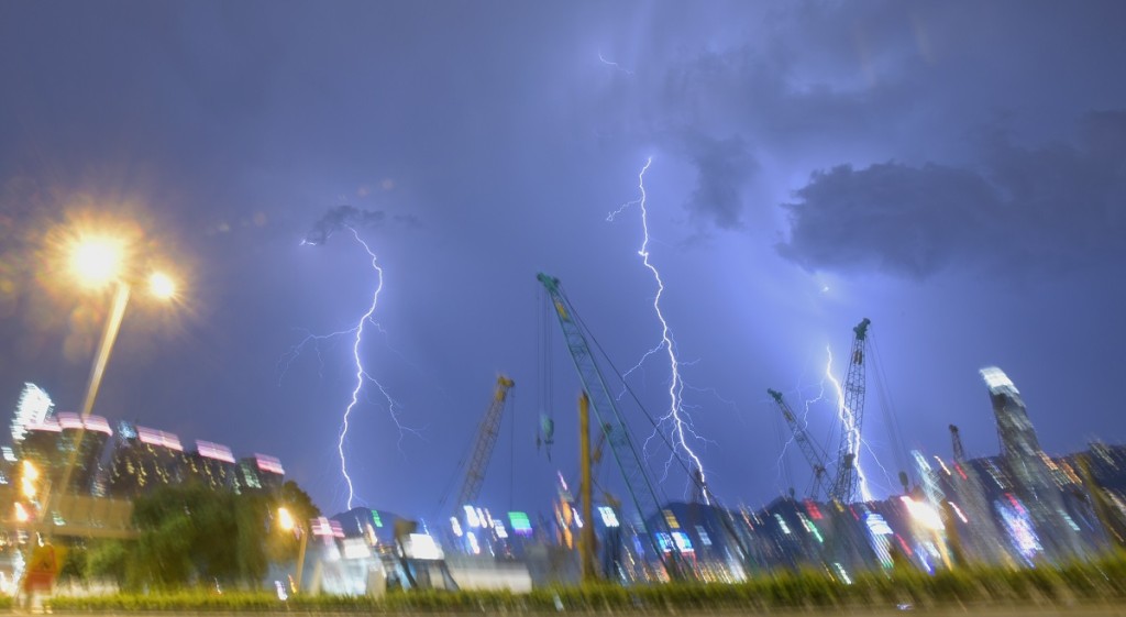 天文台提醒，雷暴的發展、移動與消散可以非常迅速，也有可能只影響局部地區。資料圖片