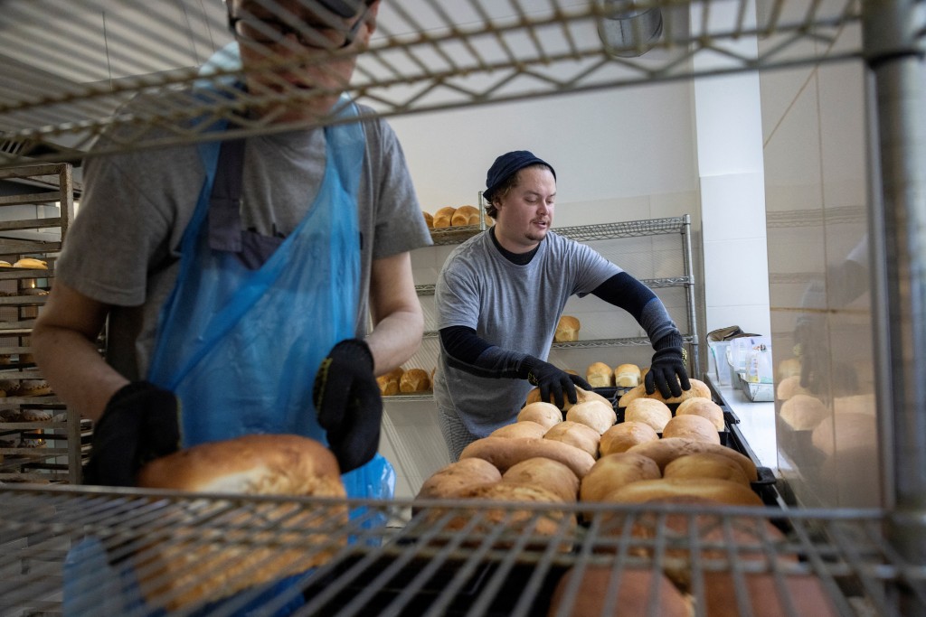 在各款麵包中，以超市白麵包常被評為「最不健康」。路透社