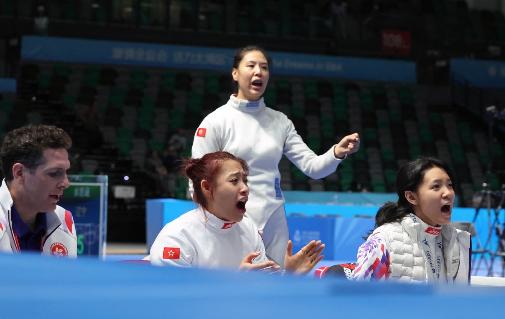 各人在比賽中為友吶喊打氣。徐嘉華攝