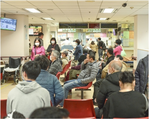公立醫院急症室昨日有5440人次求診，較前日的5354多。