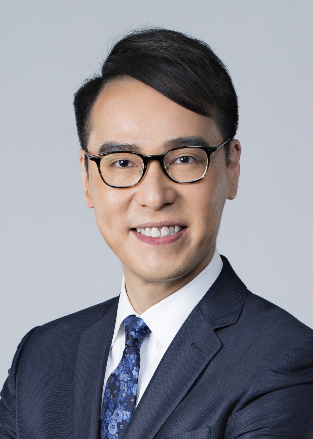 香港股票分析師協會主席鄧聲興向本報表示，香港的虛擬資產政策宣言已發布兩年，但推動市場發展速度慢。