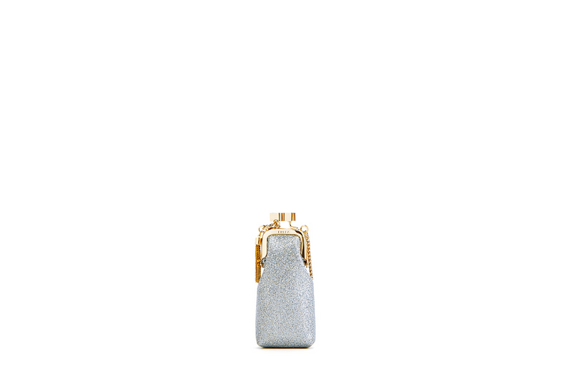 ●Furla 1927银色迷你Cosmetic Case。