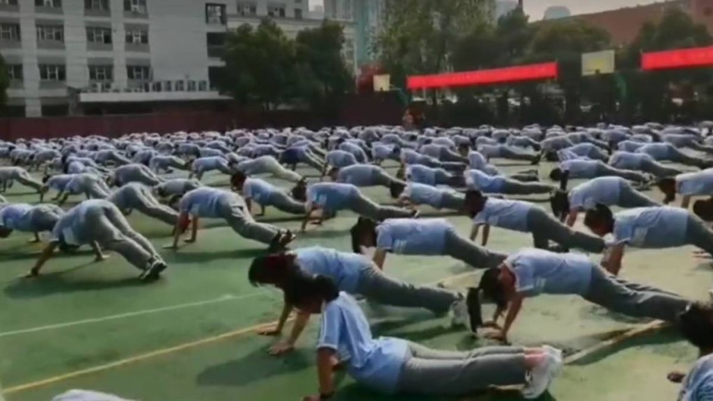 廣東有中學未理會操場地面溫度過高,要學生做運動,致有9人被燙傷。示意圖。小紅書@春暖