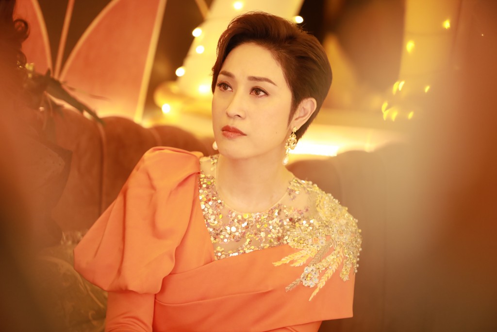 陈法蓉于剧中是一名「妈妈生」。