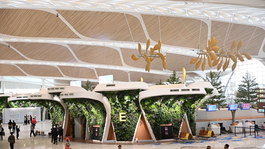 廣州白雲國際機場T3航站樓和第五跑道正式投運。 新華社 廣州白雲國際機場T3航站樓和第五跑道正式投運。 新華社