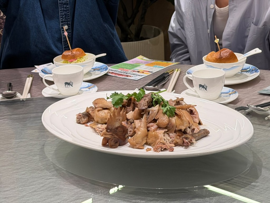 潮式鹹皇健雞。 潮式鹹皇健雞。