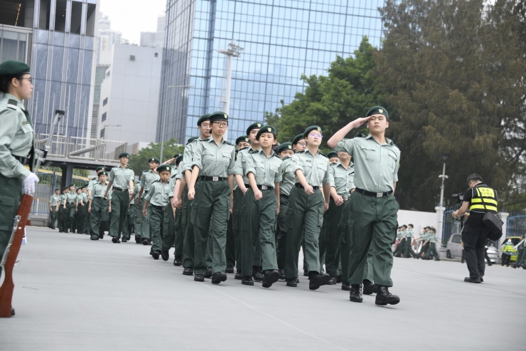 香港青少年军总会是以中式队列训练为基础的青少年制服团体。杨伟亨摄