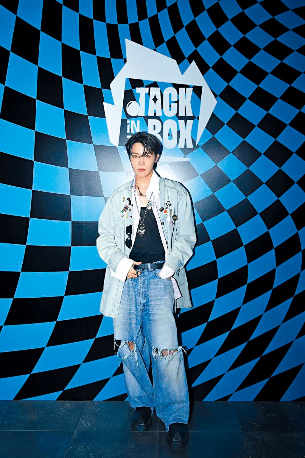 J-Hope昨現身宣傳新碟《Jack In The Box》。