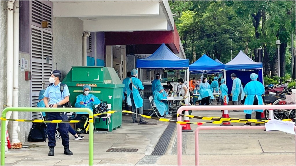 富亨邨亨裕樓圍封強檢,發現34宗陽性和9宗不確定個案。資料圖片