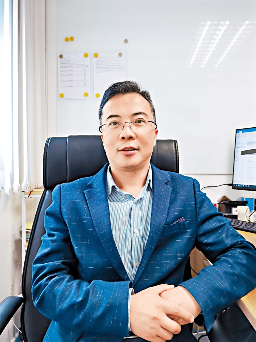 城大材料科學及工程學系張其春教授。 城大材料科學及工程學系張其春教授。