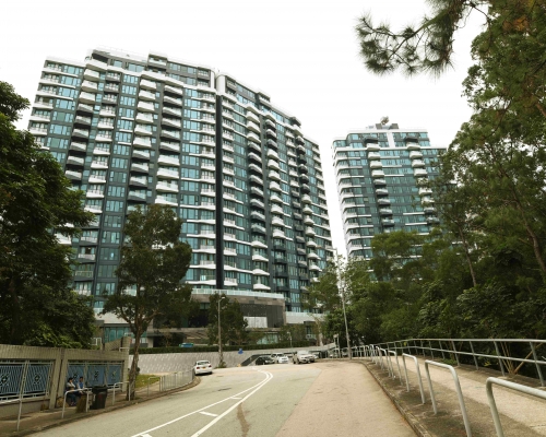 馬鞍山峻源單日連沽3伙。