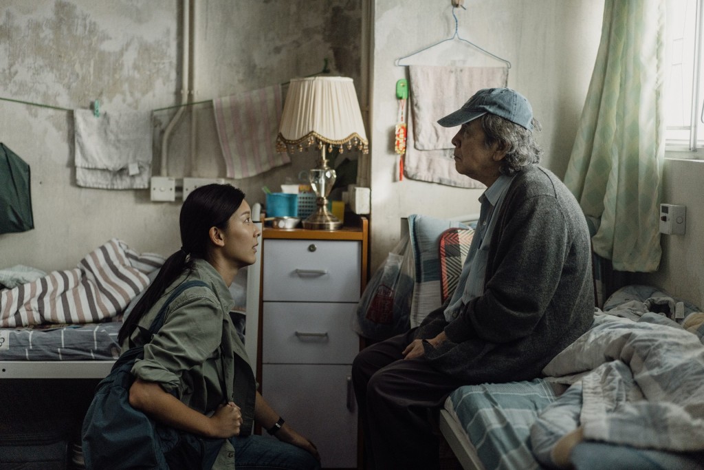 余香凝日前以憑《白日之下》成為香港電影評論學會大獎影后，最近亦入圍金像獎影后，成為大熱門。