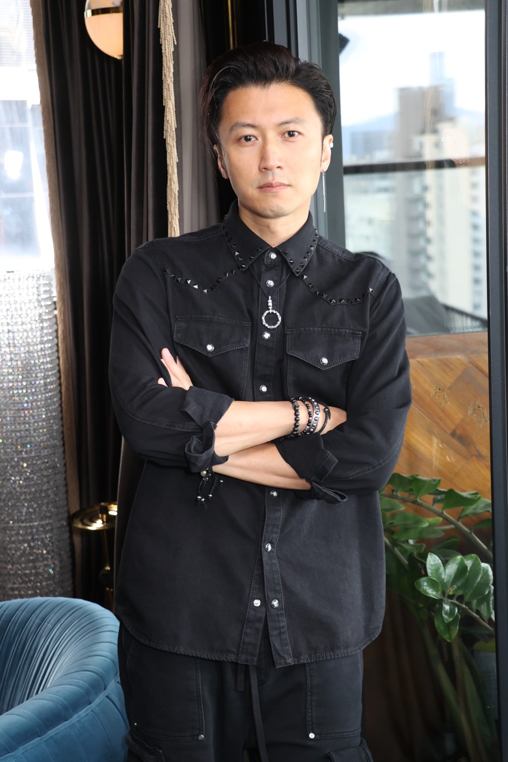 謝霆鋒以「美獅鋒味搖滾美食節」名義捐款港幣 500 萬元。