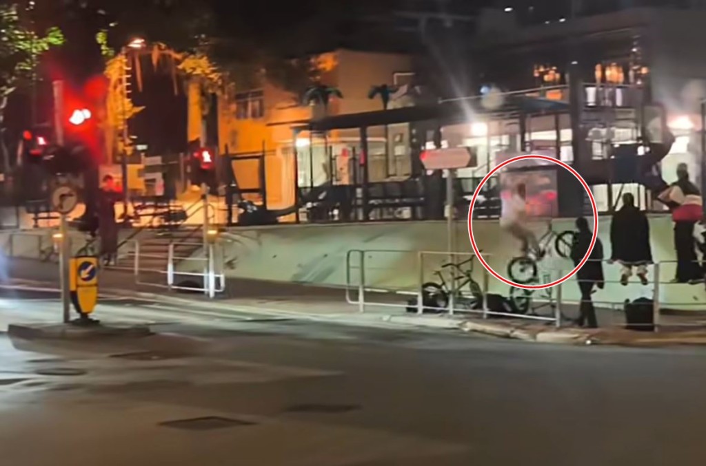 fb车cam L（香港群组）影片截图