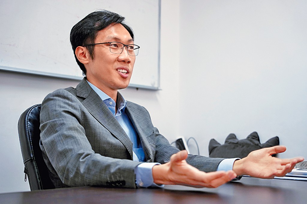 法官下令前民主黨區議員袁海文象徵性賠償1萬港元予NuMe。