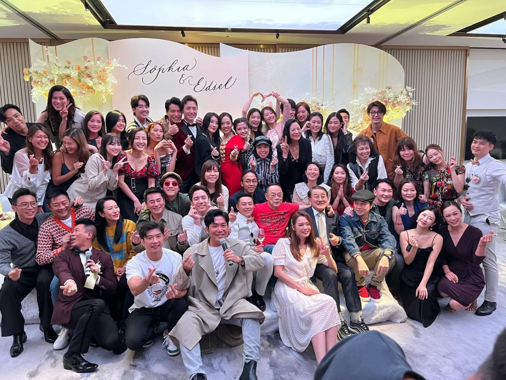昨晚招浩明舉行婚禮，超過半百藝人到賀！