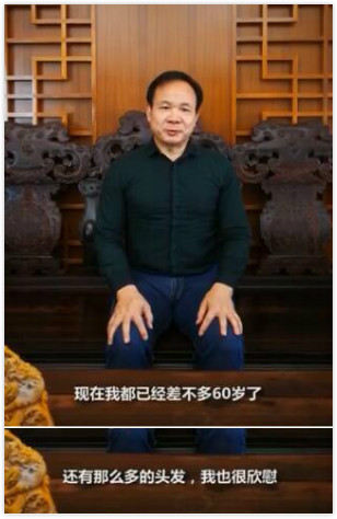 陳啟源親自上馬拍片回應，刻意用手抓起自己的頭髮說是真貨。