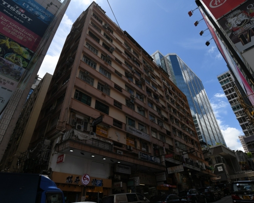 恒基申強拍香檳大廈 估值逾10億