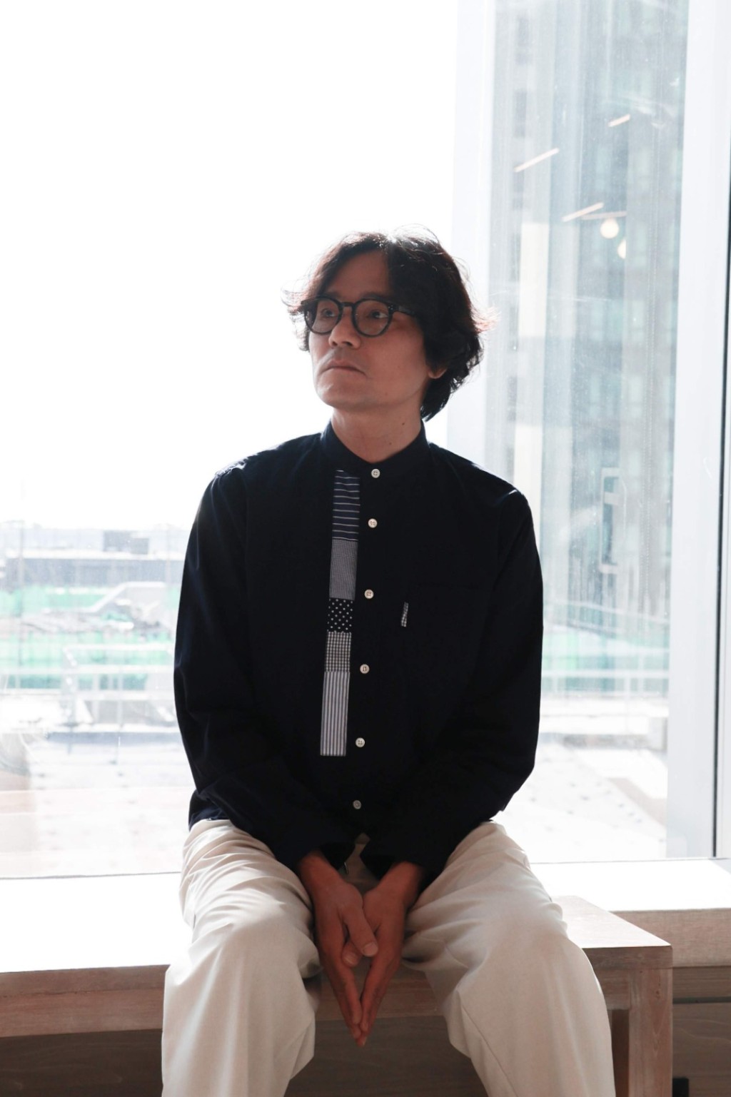 家棟在戲中要打劉雅瑟,他坦言想一Take過,不想對手被打太多次。