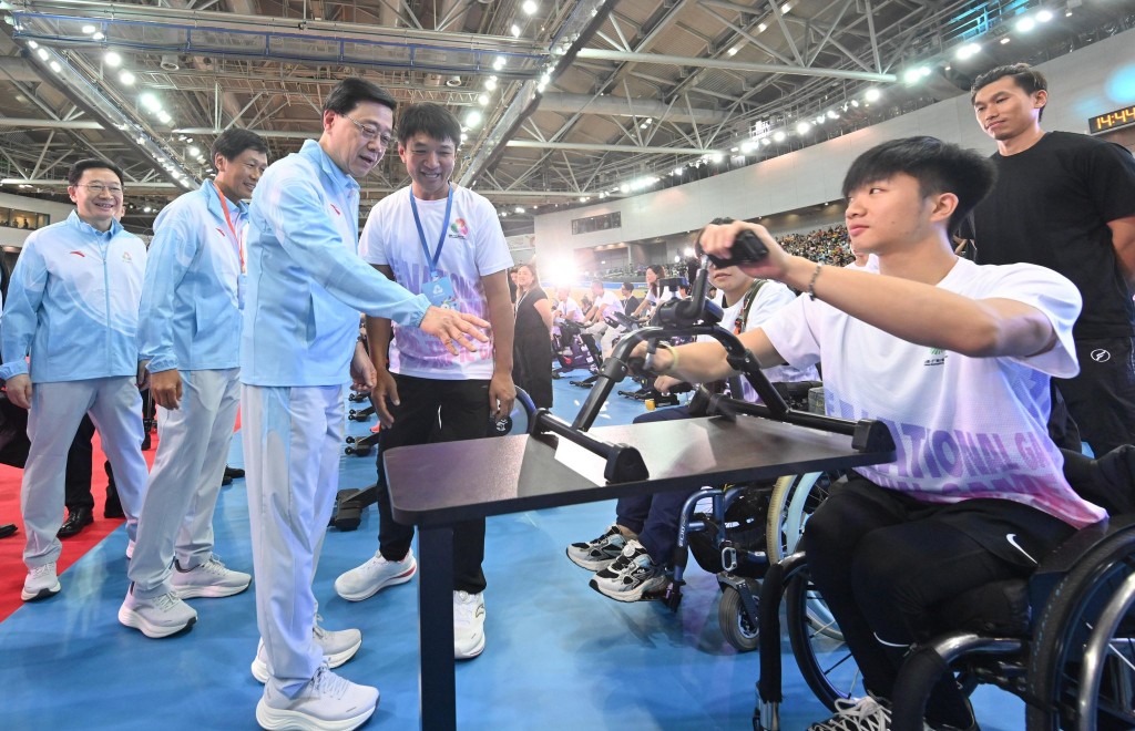 不少巿民參加最後衝刺。李家超FB圖片